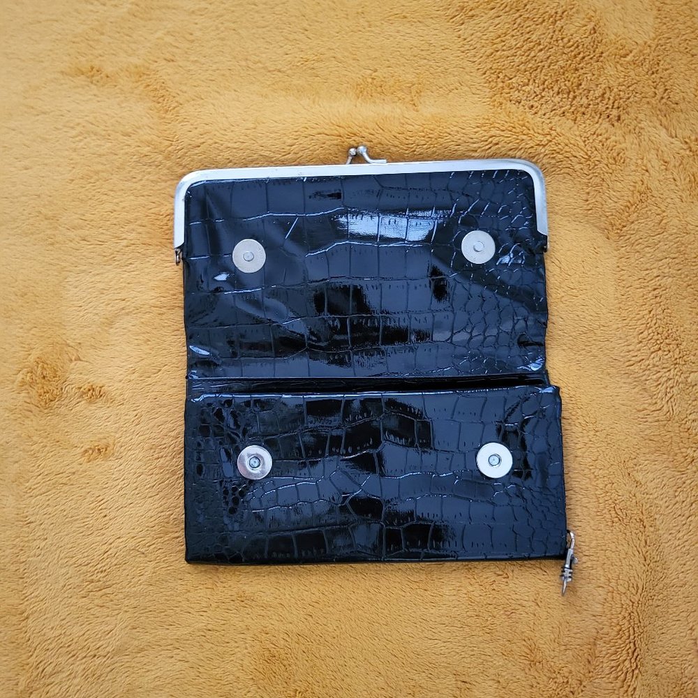 WALLET - Picture 2 of 4